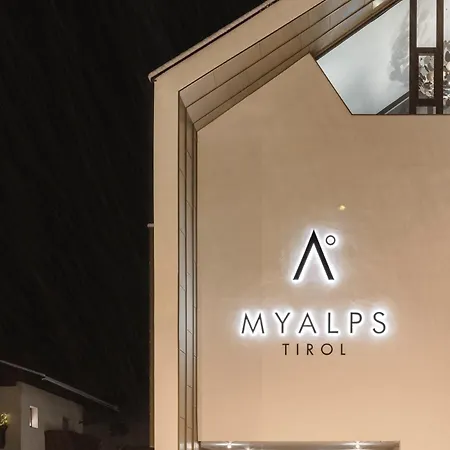 Myalps Tirol Inklusive Sky- Wellness オエッツ