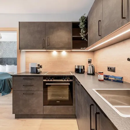 Neues Apartmenthaus Mit Sky- Wellness Myalps Tirol Oetz