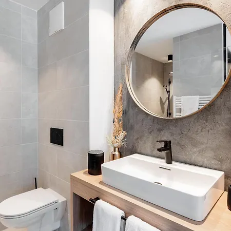 Neues Apartmenthaus Mit Sky- Wellness Myalps Tirol